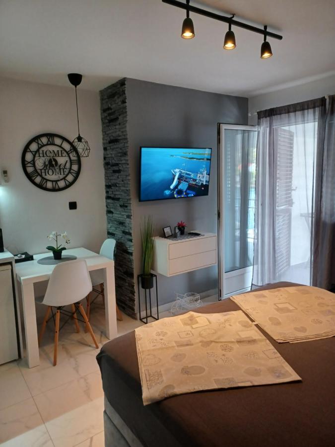 Amare Apartments Bobovisca エクステリア 写真