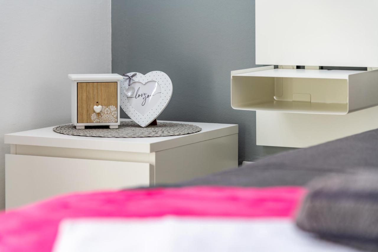 Amare Apartments Bobovisca エクステリア 写真